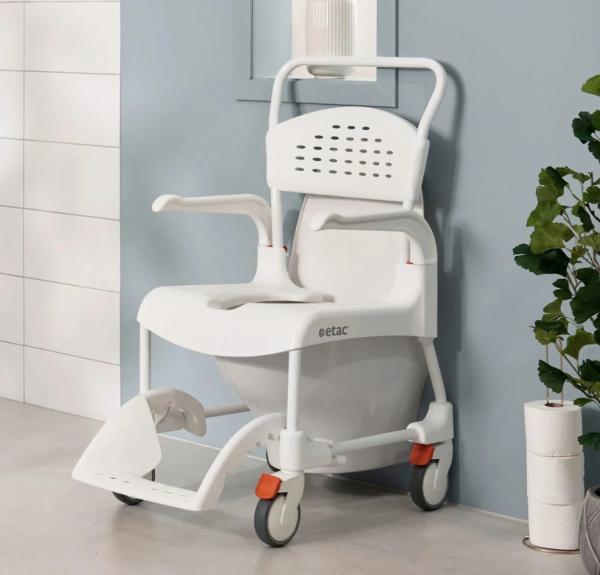 Dusch- und Toilettenrollstuhl Clean, hintere Öffnung